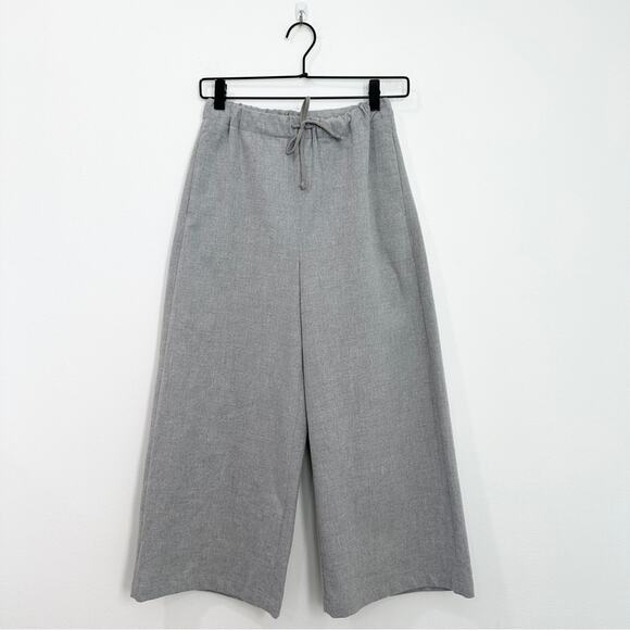 Aritzia Pants - Aritzia Babaton Baggy Wide Leg Crop Pants High Waisted Stretch Business Casual